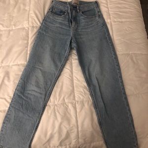 Everlane Cheeky Jean - Ankle cut